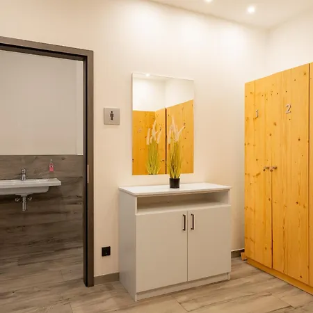 Columbus Mit Ostbalkon *